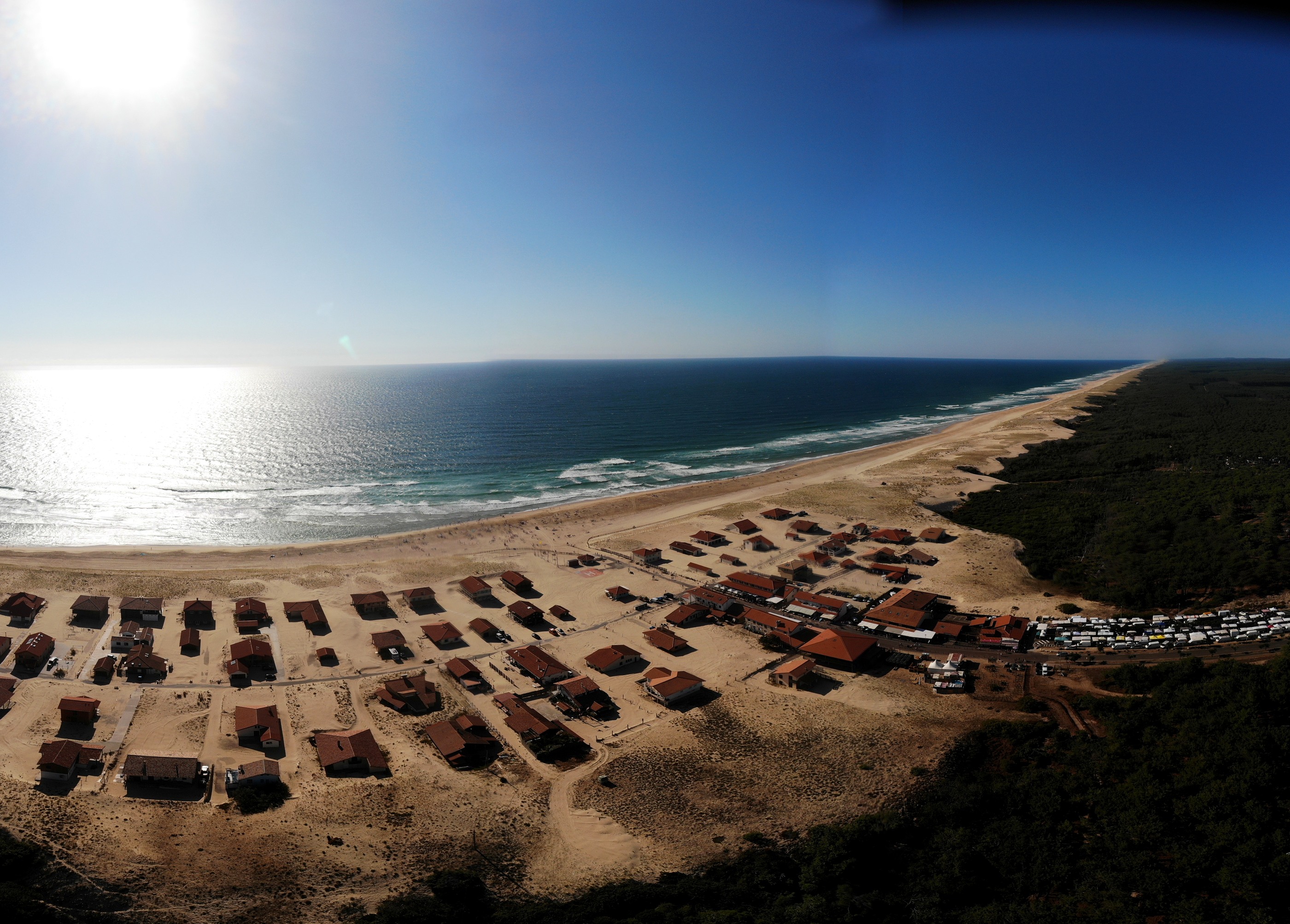 Vagues et plage de Vielle-Saint-Girons vues par drone